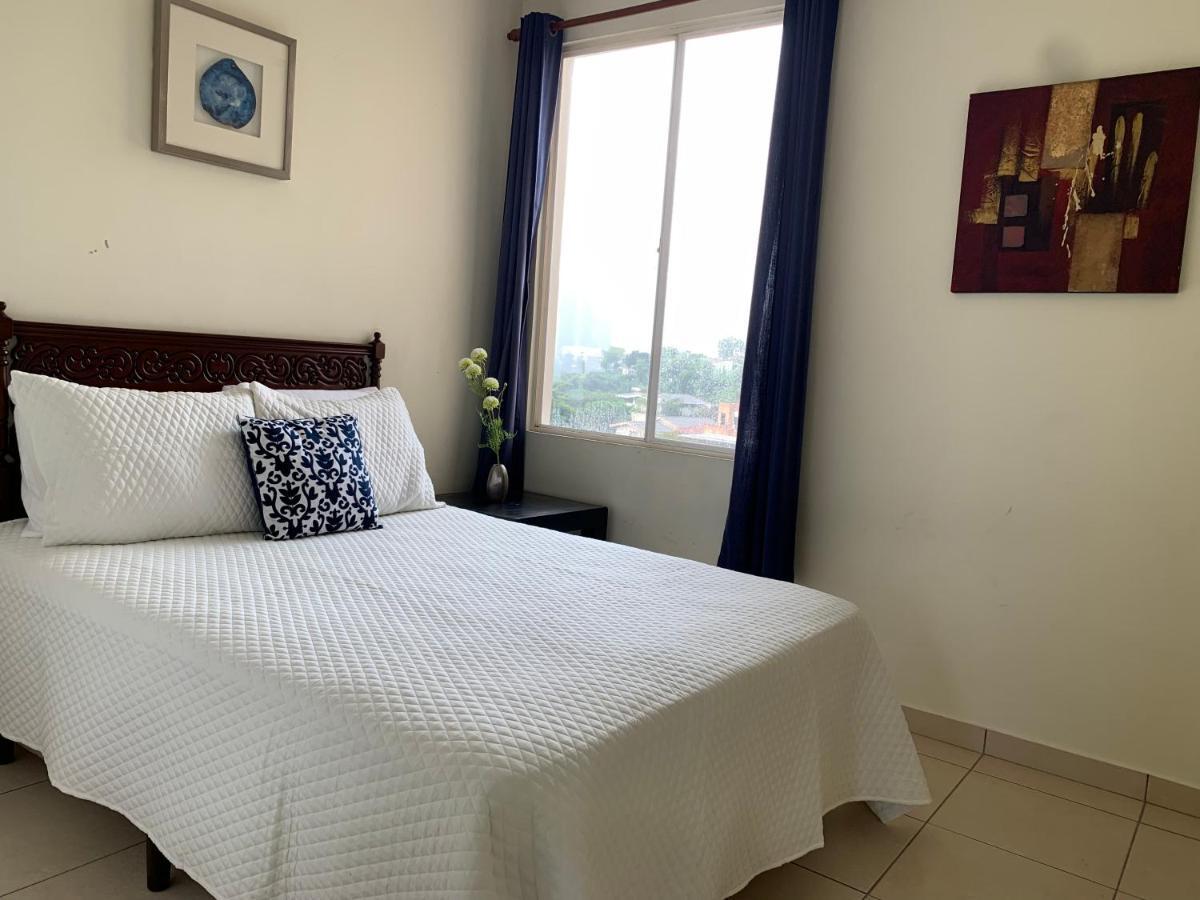 Beautiful Apartment, Terrace With Incredible View, 3 Bdr, Escalon, Exclusive, Secure San Salvador Bagian luar foto