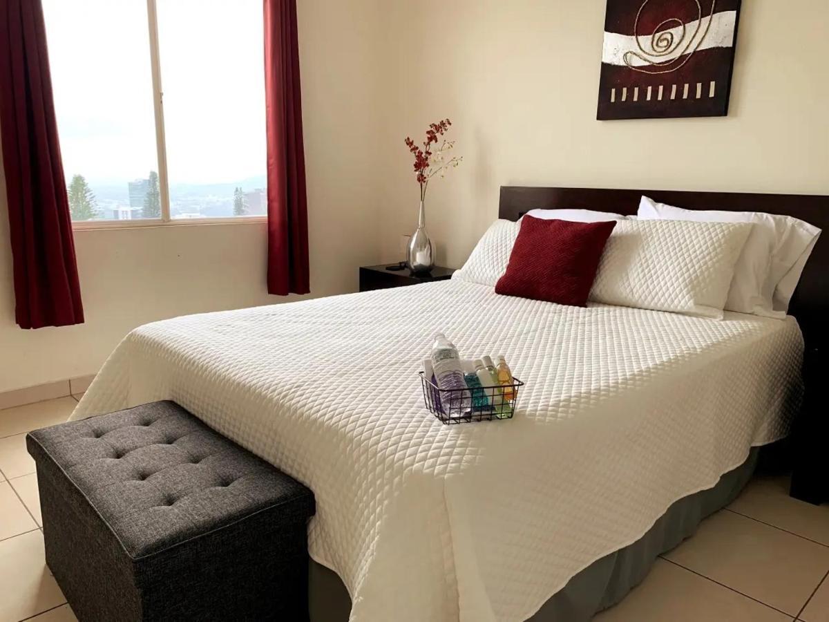 Beautiful Apartment, Terrace With Incredible View, 3 Bdr, Escalon, Exclusive, Secure San Salvador Bagian luar foto
